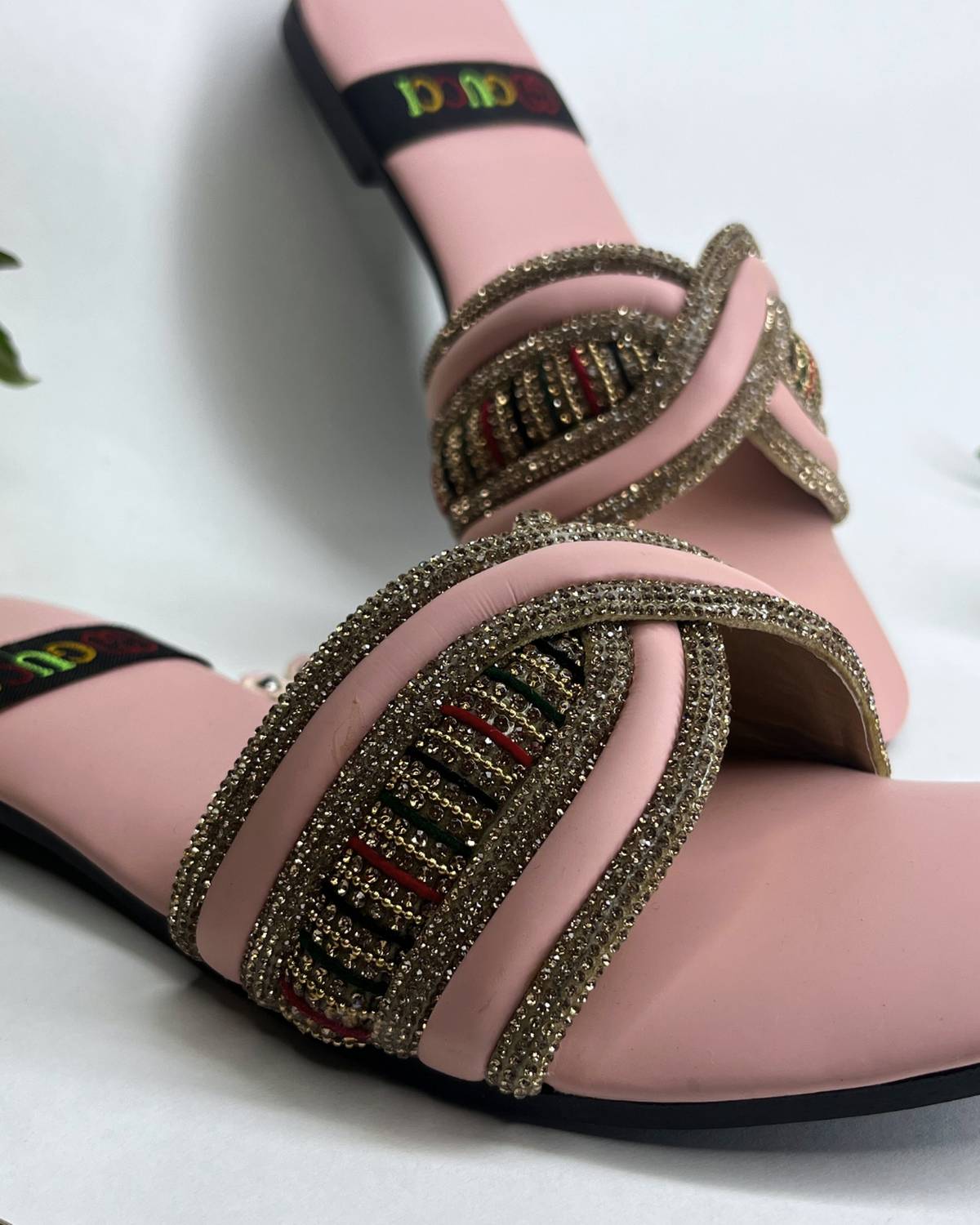 Stylish women sparkle slides with elegant woven detailing